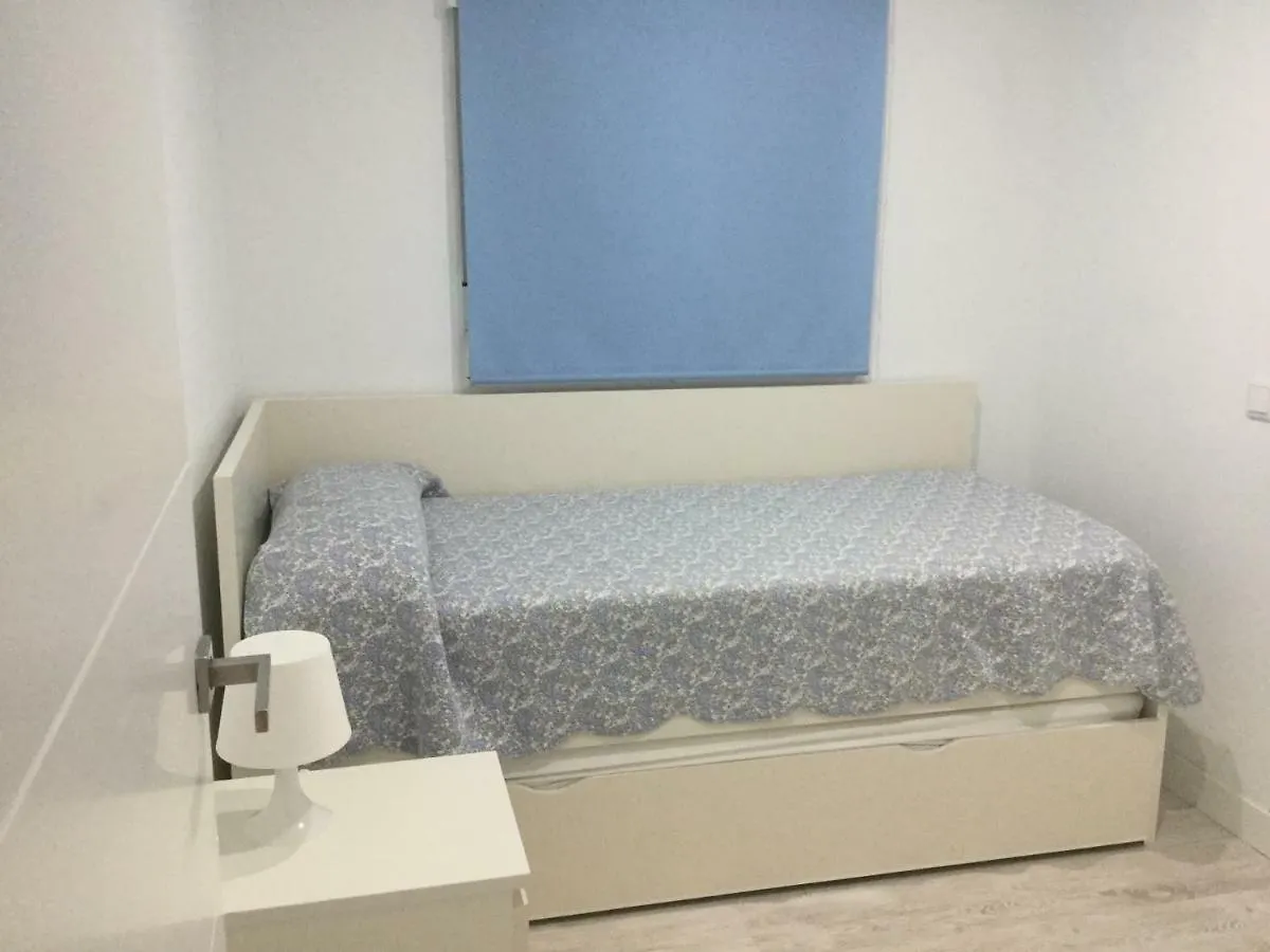 Apartment Los Pinos 8 Benahavis Spain