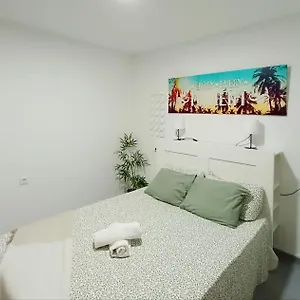 https://apartamento-barato-en-el-medano.tenerifehoteles.net